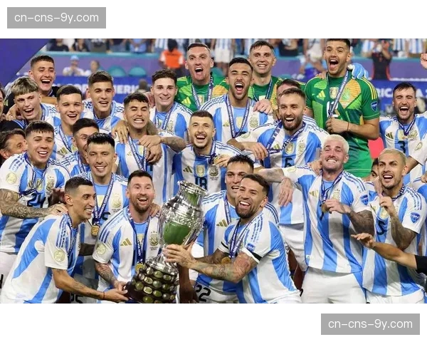 评论:后梅西与后C罗时代,西甲星光的消退与新生代力量的崛起 评论:后梅西与后C罗时代,西甲星光的消退与新生代力量的崛起